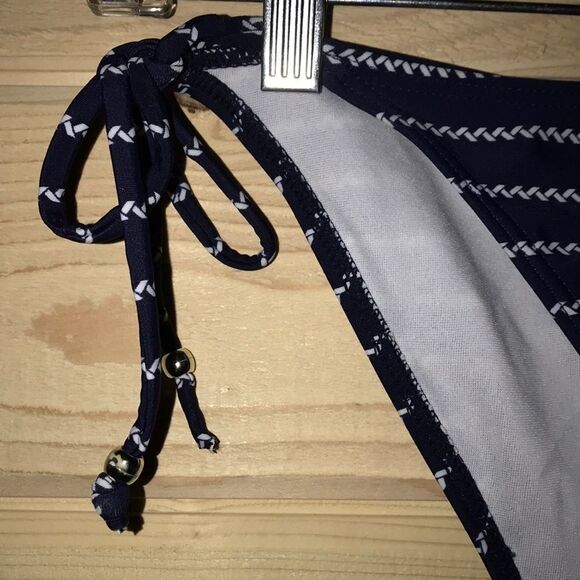 Want Bikini‎ Bottoms - Picture 3 of 8